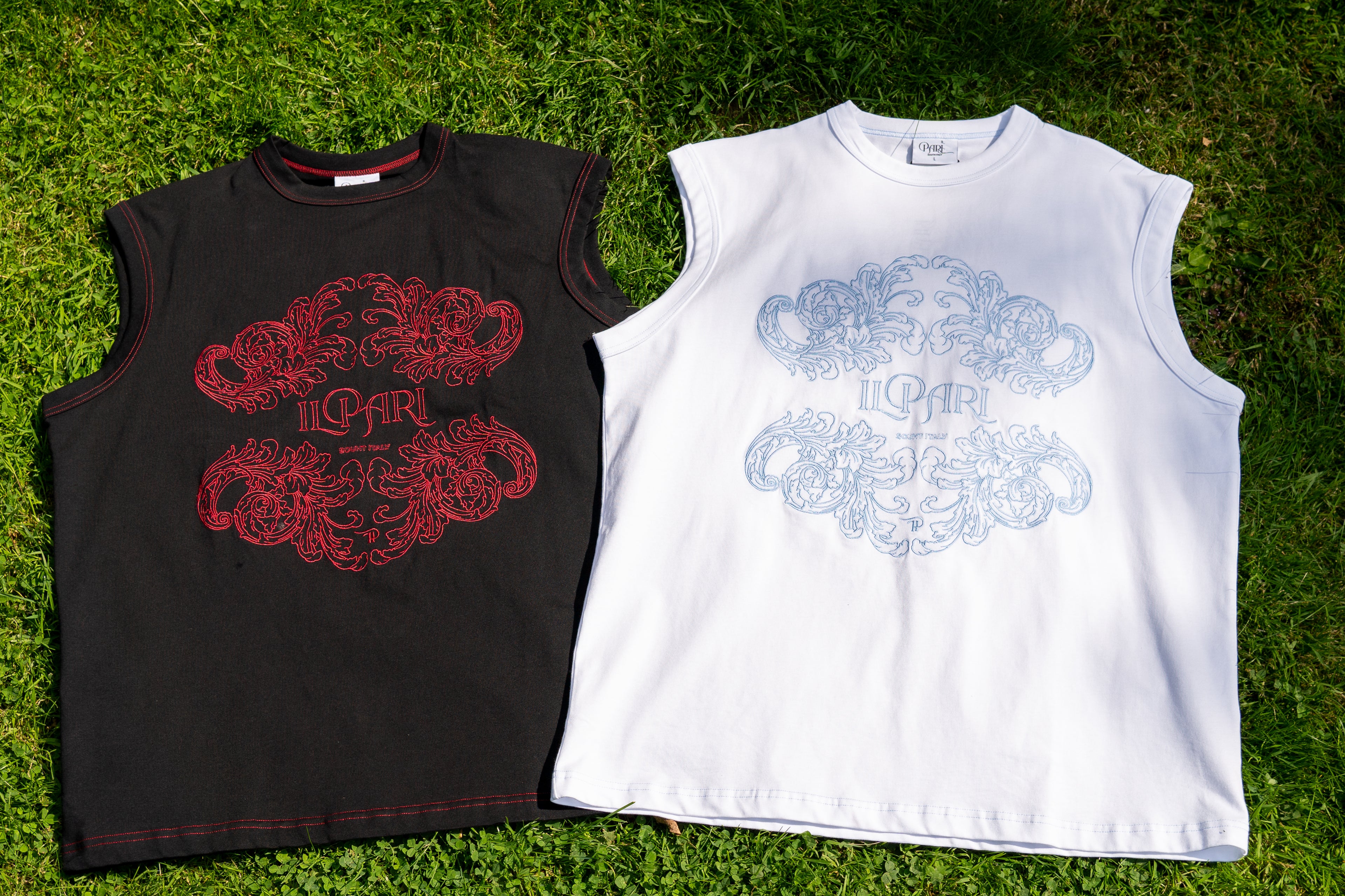 IL PARI Tank top