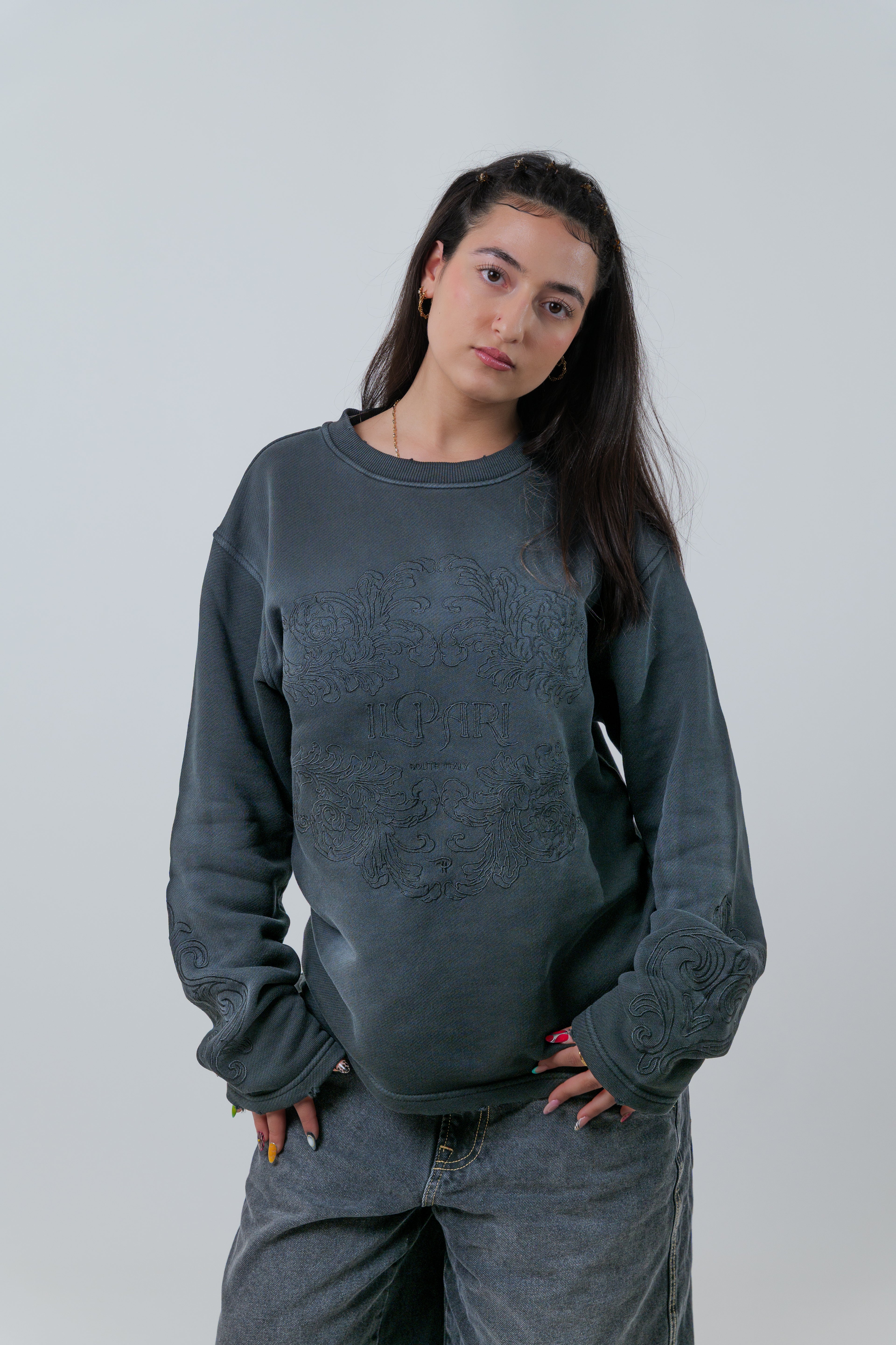 IL PARI -   “A Piece of Story” LONGSLEEVE
