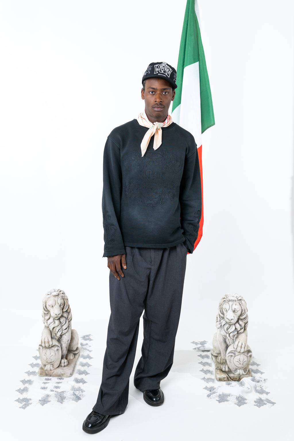 IL PARI -   “A Piece of Story” LONGSLEEVE